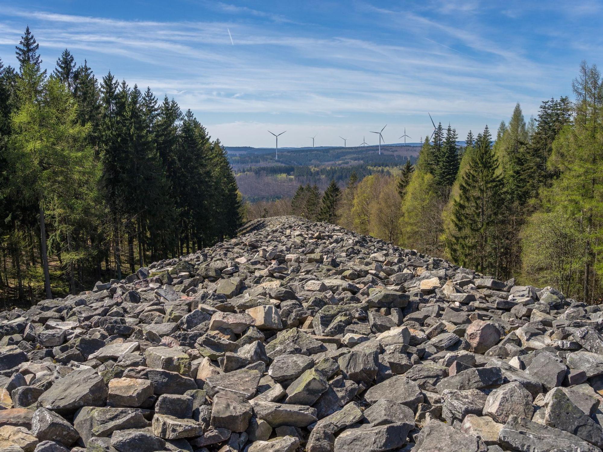 Der Ringwall von Otzenhausen eignet sich perfekt für einen Tagesausflug.