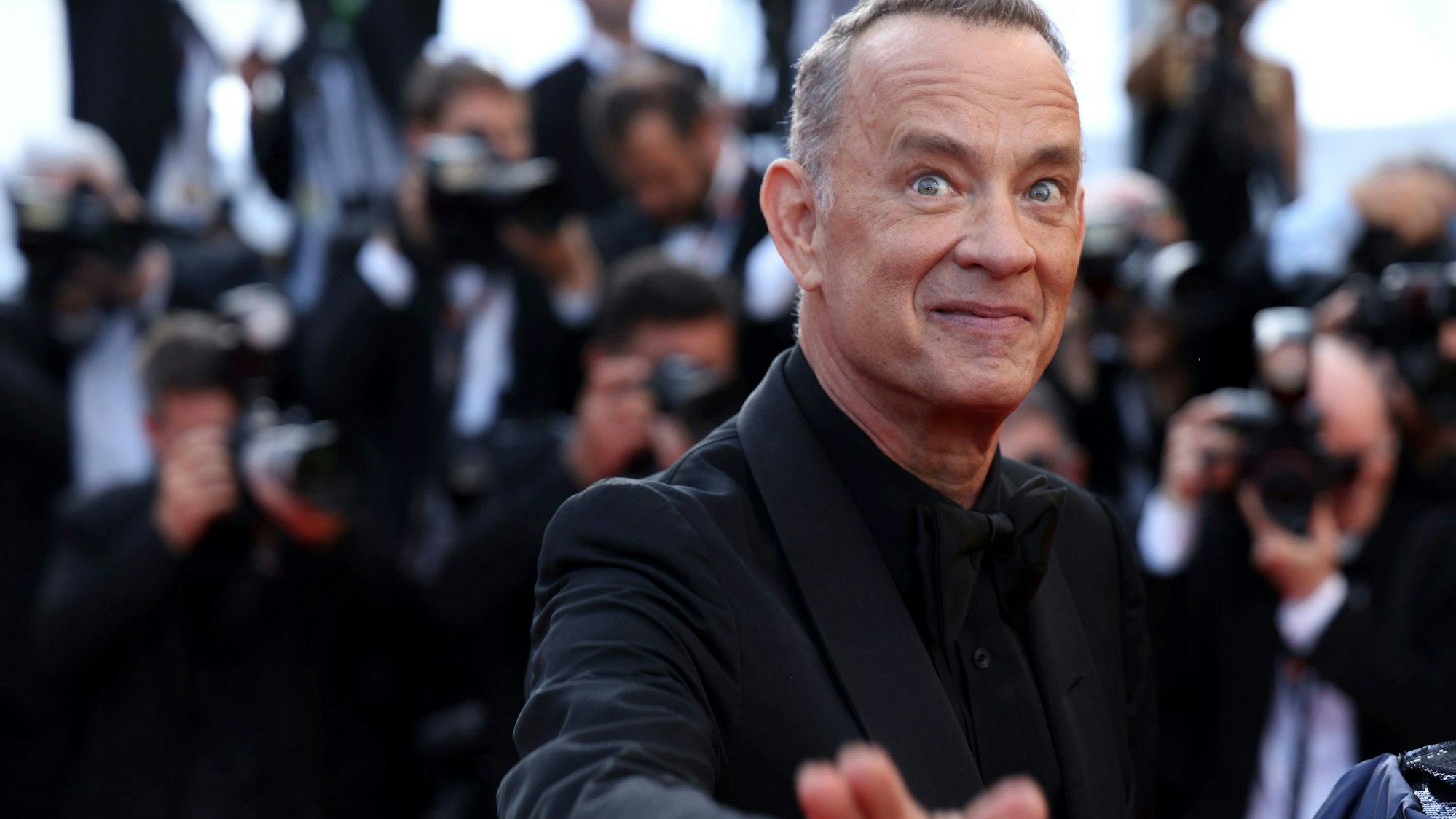 Tom Hanks, hier am 25. Mai bei der Premiere des Films „Elvis“ während den 75. internationalen Filmfestspielen in Cannes, besorgte seine Fans.