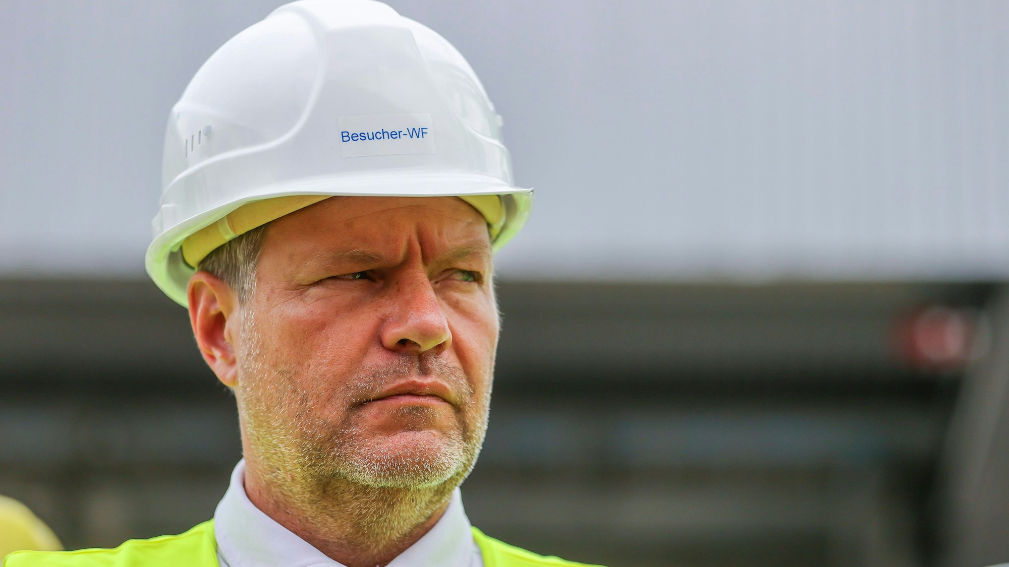 Robert Habeck (Bündnis 90/Die Grünen), Bundesminister für Wirtschaft und Klimaschutz, besucht Mitte Mai den Chemiestandort Leuna.