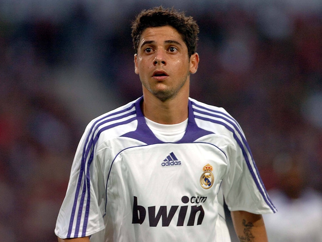 Der brasilianische Rechtsverteidiger Cicinho im Trikot von Real Madrid – Hier bei einem Spiel am 31. Juli 2022.