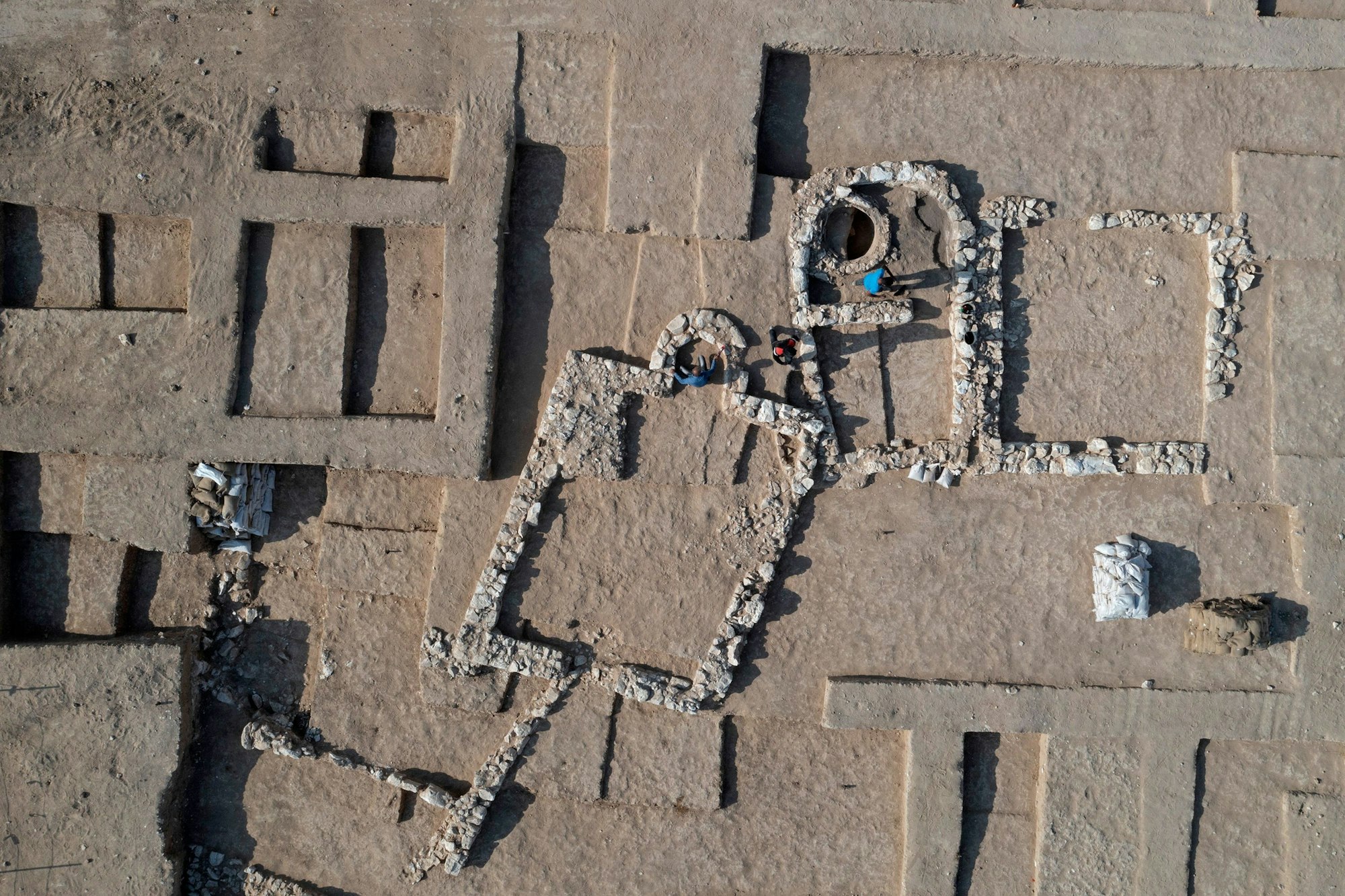 Drei Jahre nach der Entdeckung einer 1200 Jahre alten Mosche im Süden des Landes ist nun eine zweite ganz in der Nähe gefunden worden.