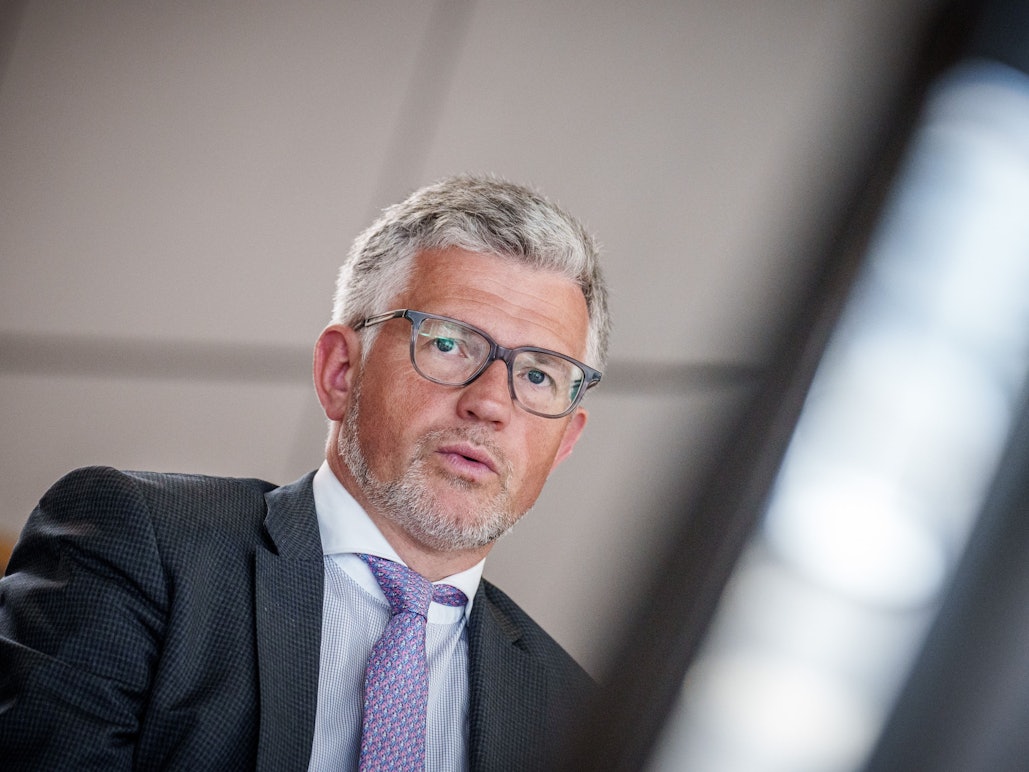 Andrij Melnyk, Botschafter der Ukraine in Deutschland, will sich bei Kanzler Scholz für seine „Leberwurst“-Aussage entschuldigen.