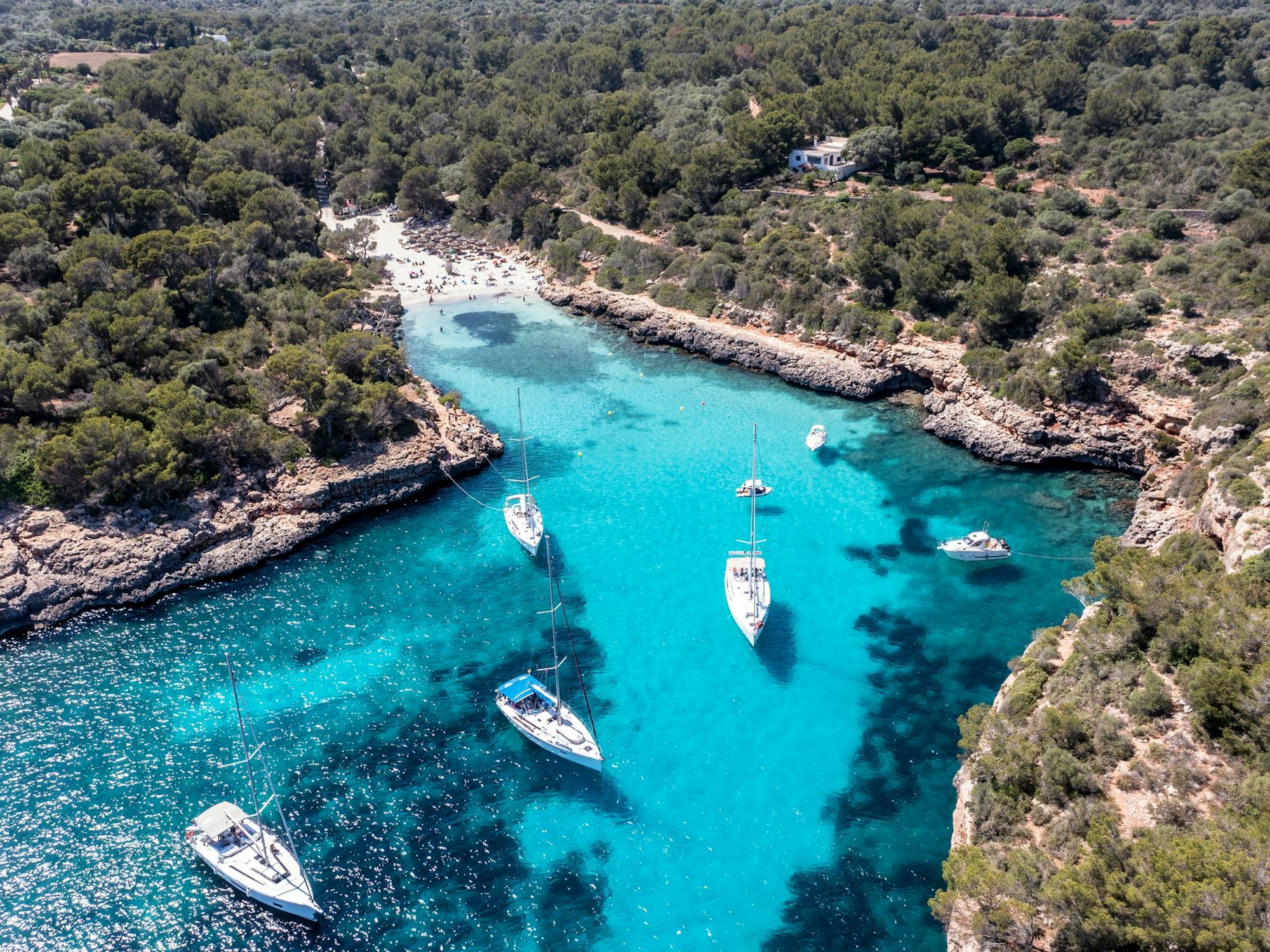 Auch die Bucht Cala Sa Nau eignet sich perfekt zum Baden.