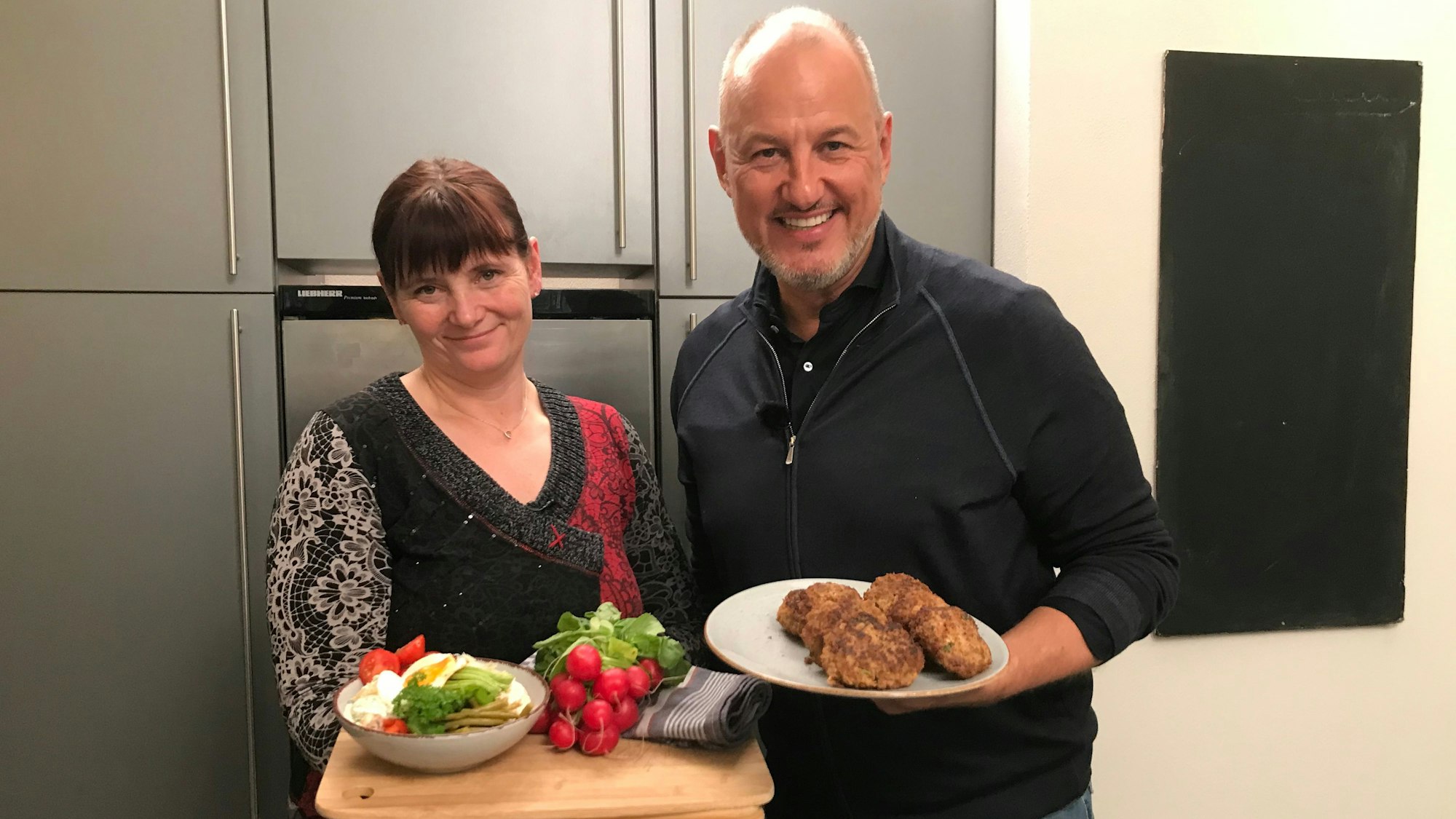 Vorsicht vor Doros Frikadellen: Bei Rosin kam die Speise in seiner aktuellen Folge gar nicht gut an.