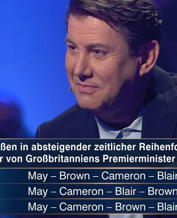 Tagesschau-Sprecher Jens Riewa konnte sich als Experte für Zeitgeschehen nicht gegen den Kandidaten Axel Buhmann behaupten.