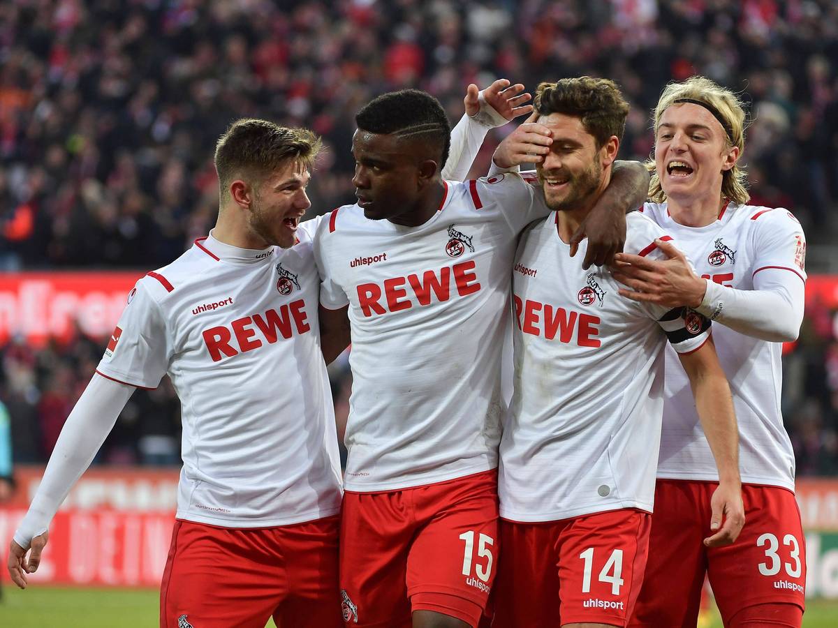Jhon Cordoba (2.v.l.) jubelte am 18. Januar 2020 mit seinen damaligen Köln-Kollegen Jan Thielmann, Jonas Hector und Sebastiaan Bornauw gegen den VfL Wolfsburg.