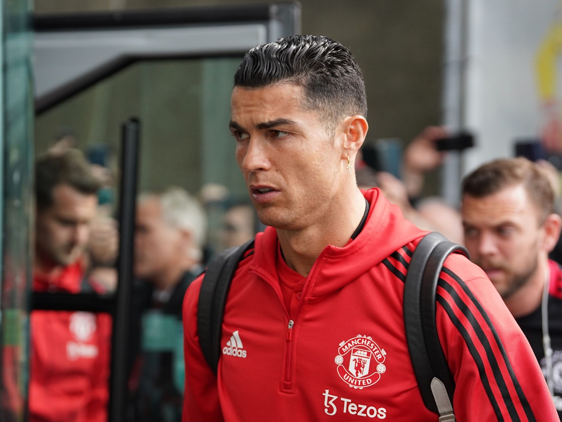 Manchester-United-Star Cristiano Ronaldo bei einer Reiseankunft.