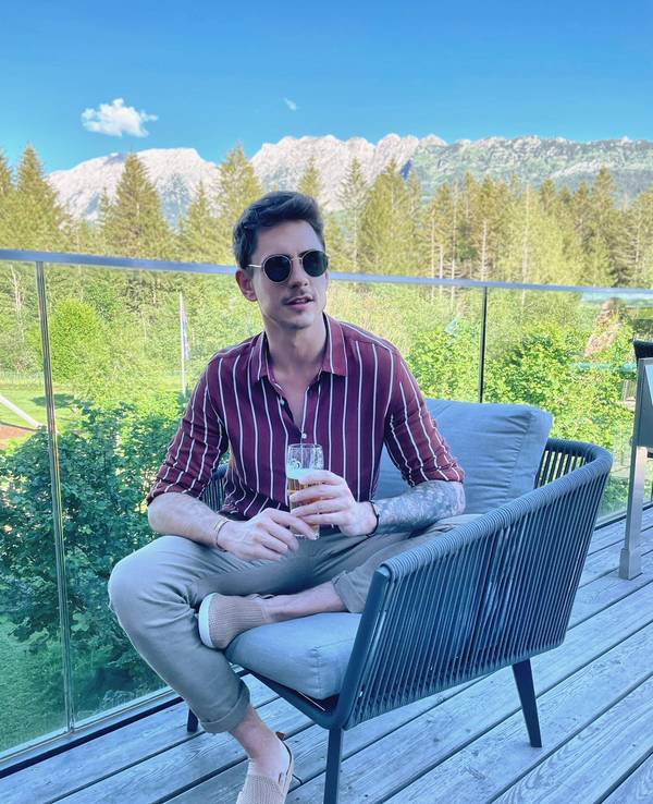 Ex-„Big Brother“-Teilnehmer Pat Ende Juni 2022 in Österreich. Der Influencer verschwieg seine Homosexualität viele Jahre vor seiner Familie.