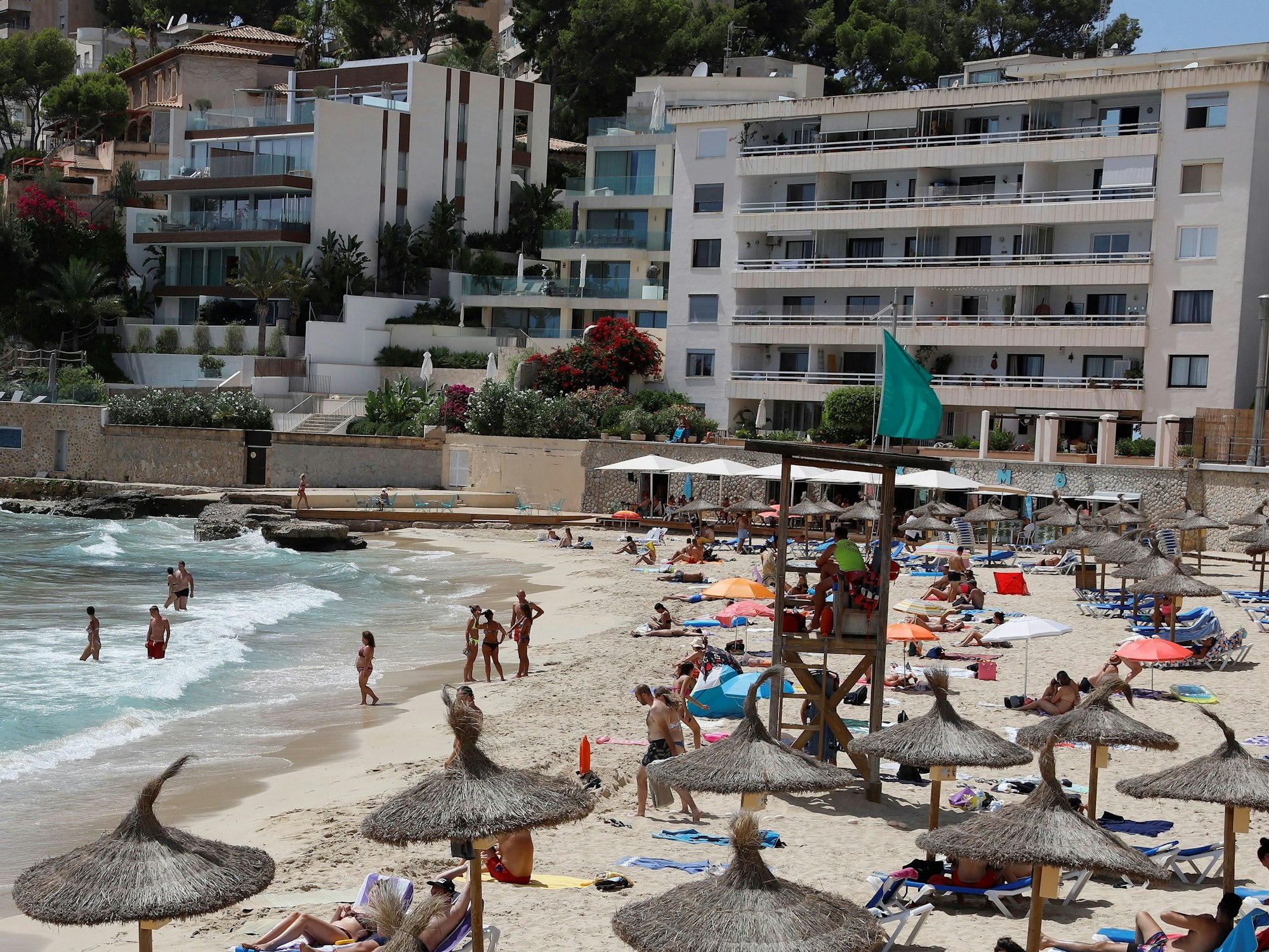 Zu der brutalen Attacke ist es am Freitag im beliebtem Badeort Cala Major (hier ein Archivfoto vom Strand in Cala Major) gekommen.