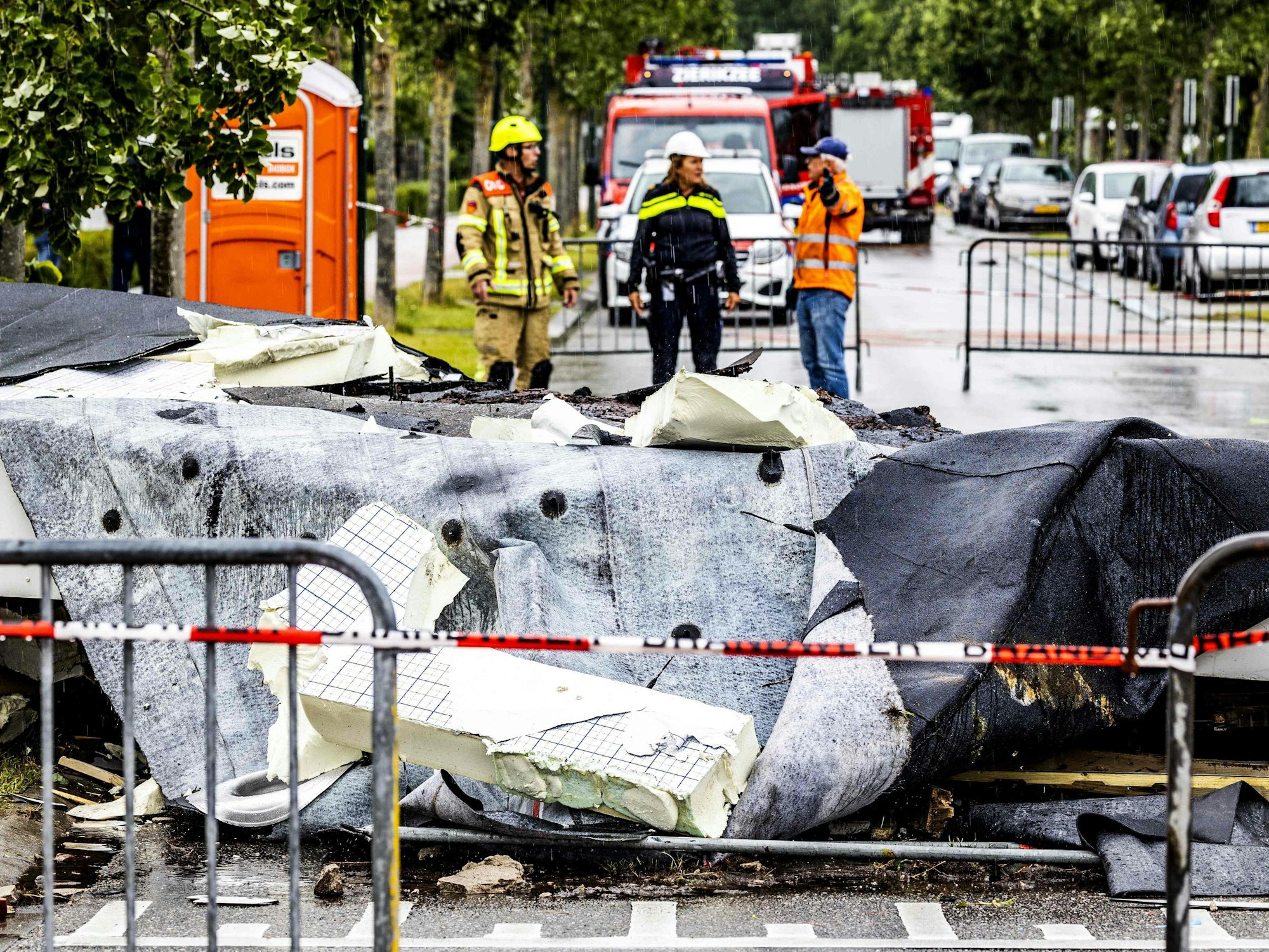 Die niederländische Stadt Zierikzee wurde von einem Tornado verwüstet.