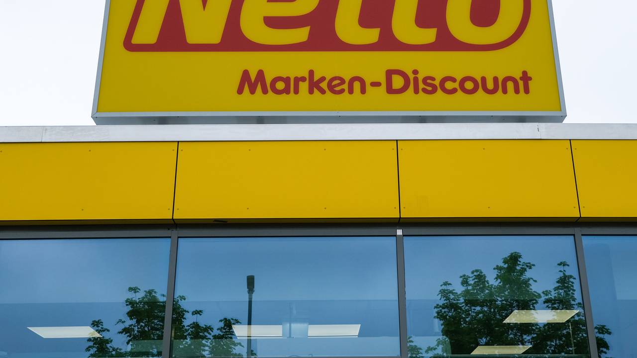 Netto ruft Bambussprossen zurück, es könnten Scherben enthalten sein. Unser Symbolbild zeigt eine Filiale von Netto Marken-Discount in Berlin. picture alliance/dpa/dpa-Zentralbild