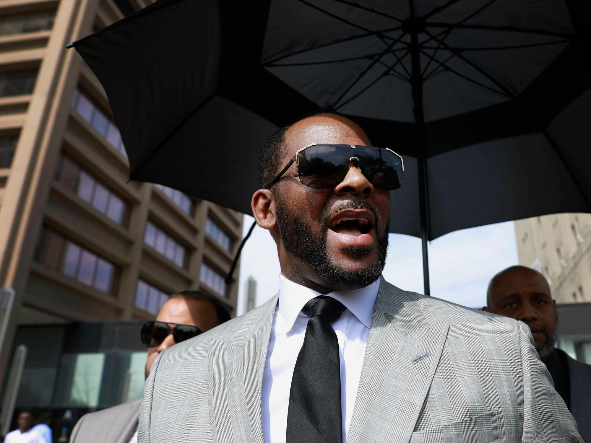 R. Kelly, hier am 6. Juni 2019 in Chicago, wurde zu 30 Jahren Haft verurteilt.