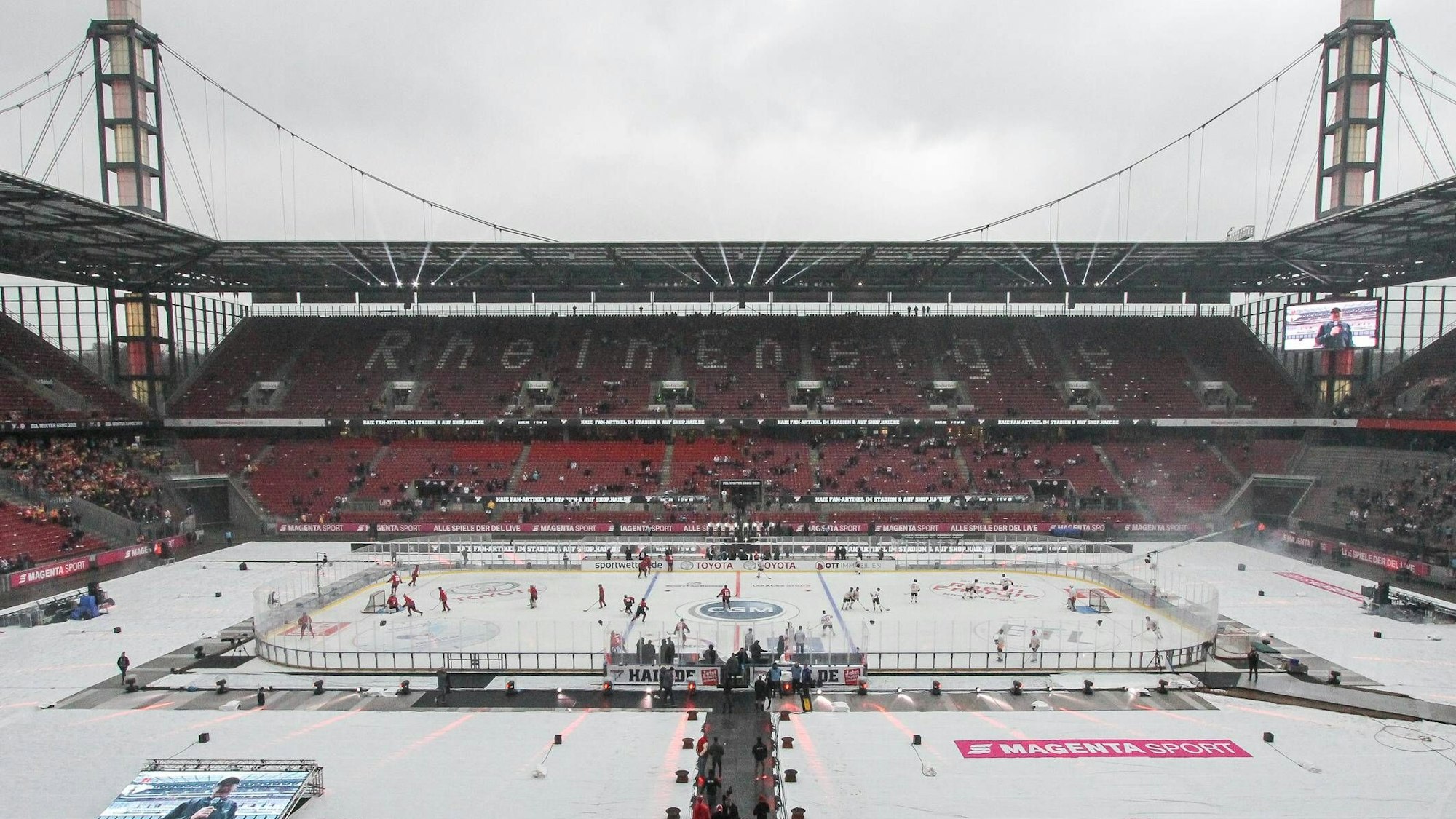 Wintergame 2019: Kölner Haie gegen. Düsseldorfer EG – Blick ins Stadion.