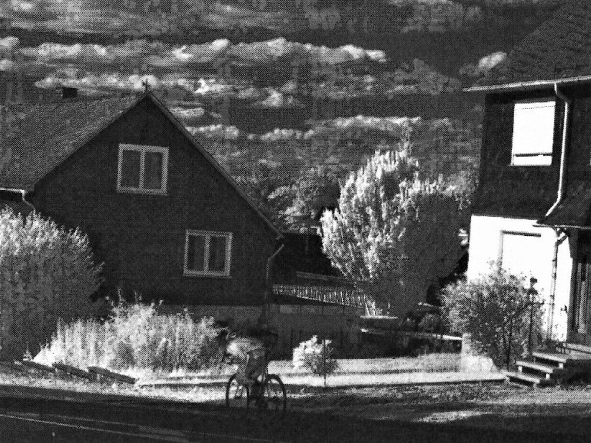 Radarfoto des Rennradfahrers aus NRW. Ein Rennradfahrer war am Dienstag (28. Juni) weit über die Geschwindigkeitsgrenze hinaus in NRW unterwegs.