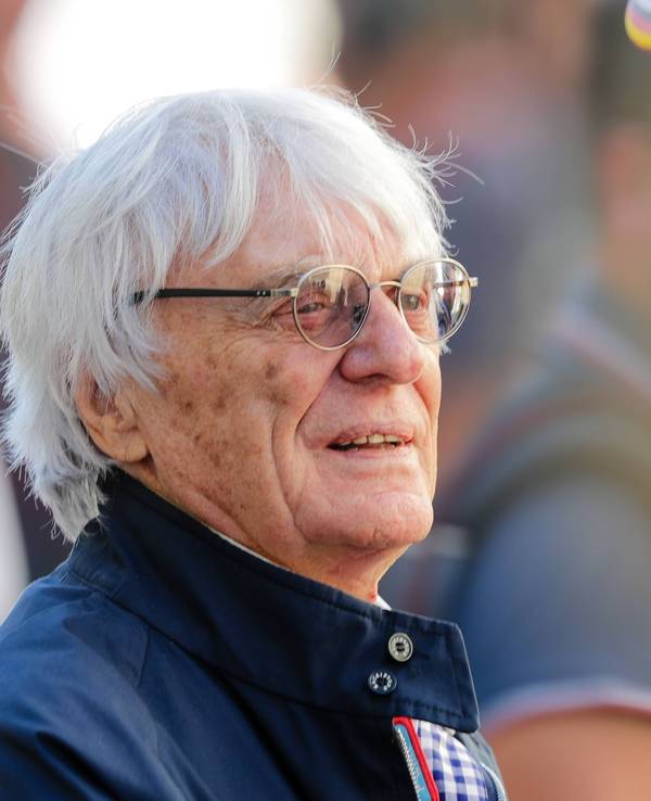 Bernie Eccelstone schaut sich das Formel-1-Rennen in Texas an.