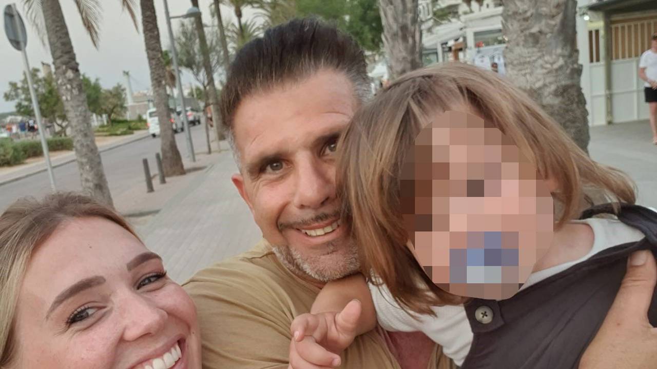 Das Leben des „Goodbye Deutschland“-Auswanderers Marco Gülpen, hier gemeinsam mit Ehefrau Tamara und Sohn Giulio, stellte sich im Alter von 15 Jahren von jetzt auf gleich auf den Kopf.