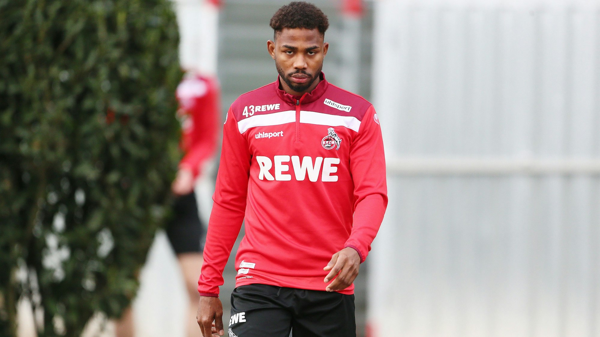 Emmanuel Dennis während seiner Zeit beim 1. FC Köln, am 15. April 2021 am Geißbockheim