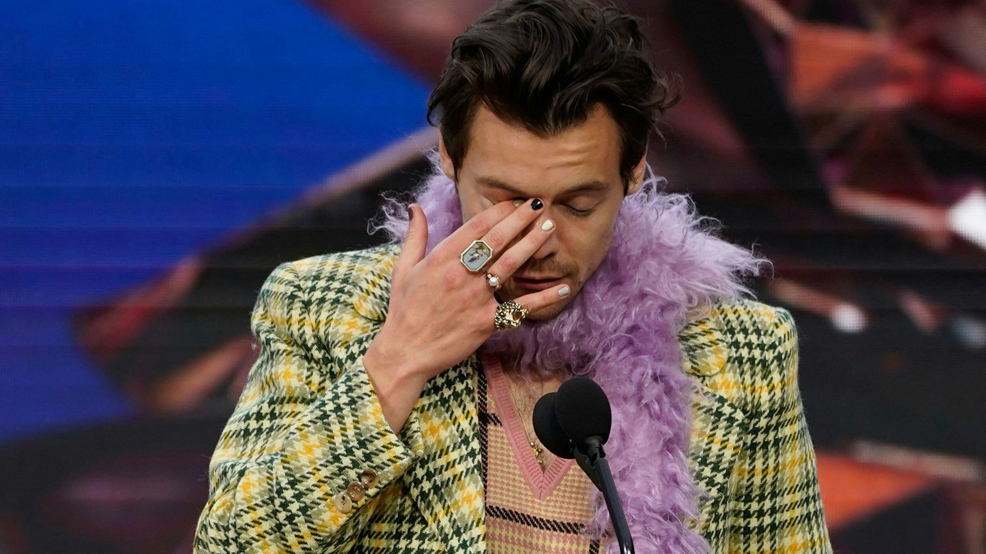 Der britische Sänger Harry Styles, hier im März 2021, hat den Opfern des Kopenhagener Attentats sein Beileid ausgesprochen.