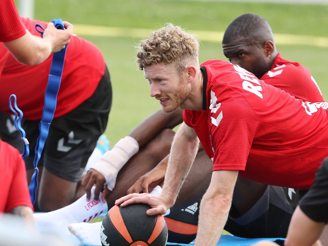 Florian Kainz blickt erschöpft