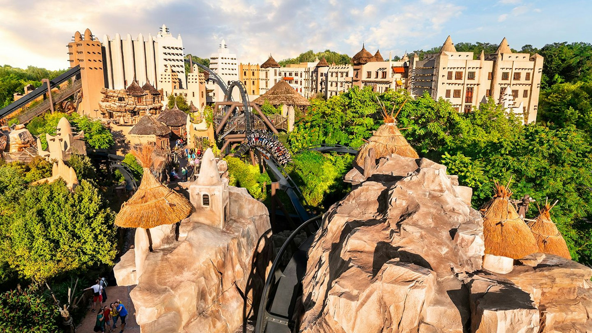 Überblick über die Themenwelt Deep in Africa im Phantasialand.