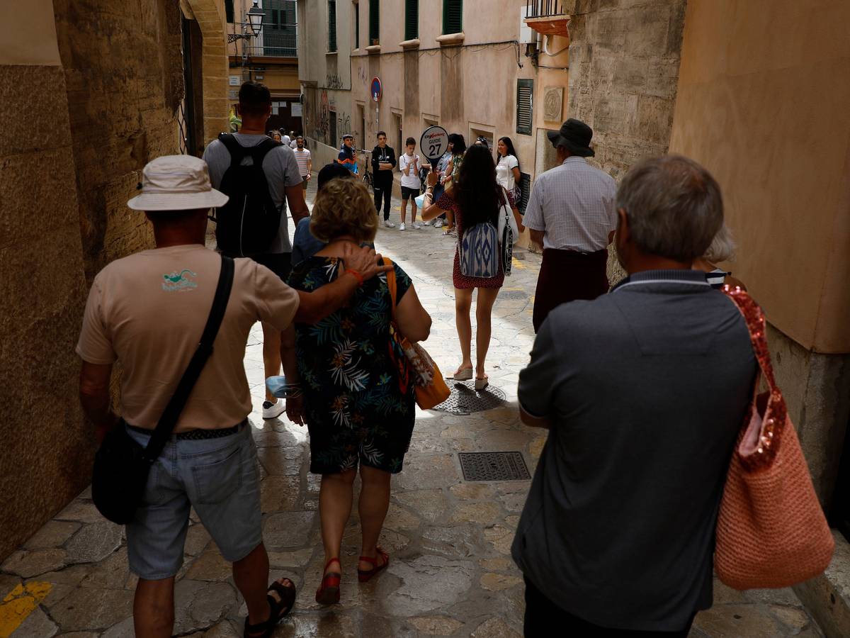 Eine Familie aus Deutschland wurde in ihrem Urlaub auf Mallorca brutal überfallen. Unser Archivfoto zeigt eine Gasse in der Hauptstadt Palma de Mallorca.