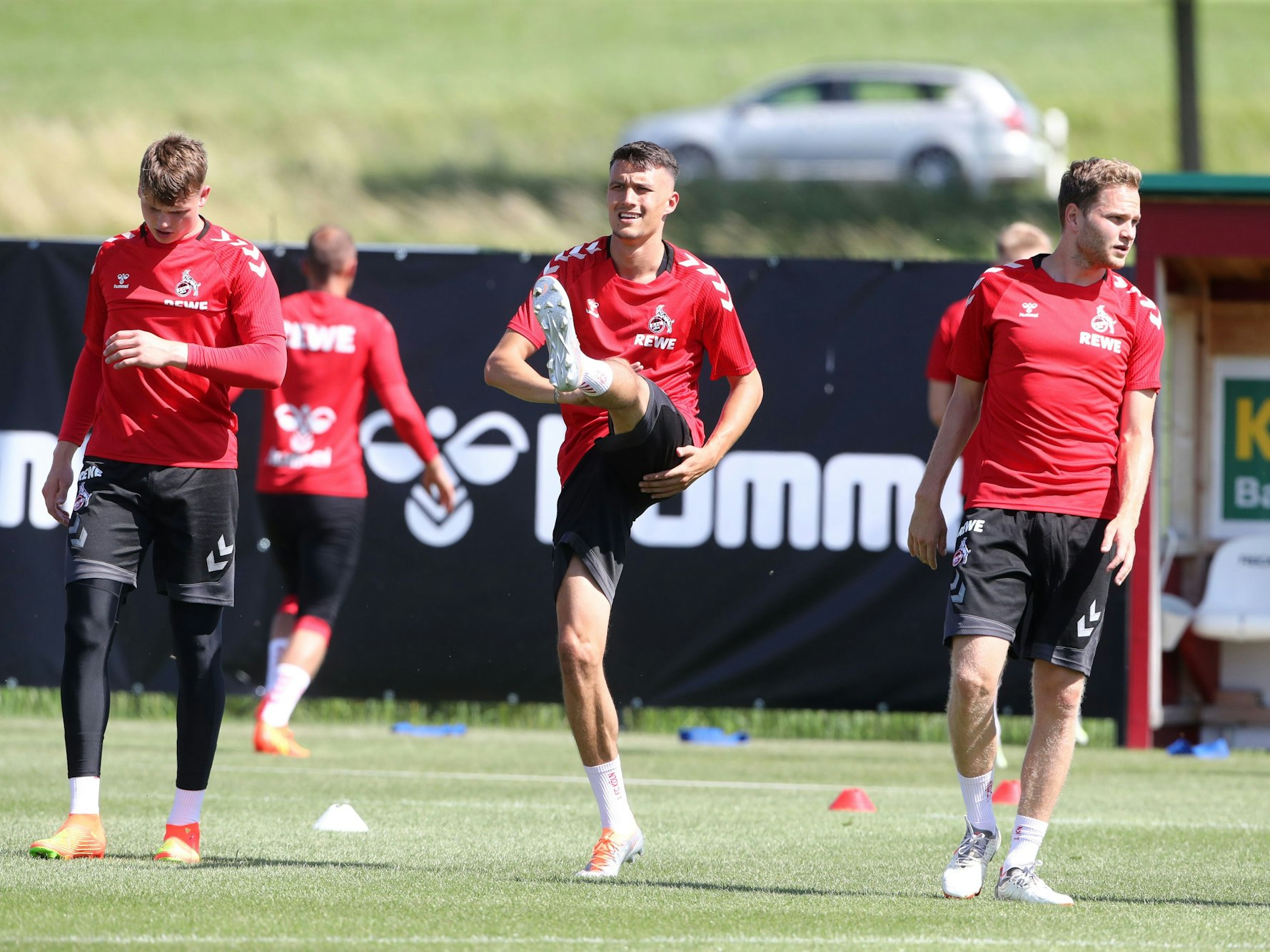 Dejan Ljubicic im Training des 1. FC Köln.