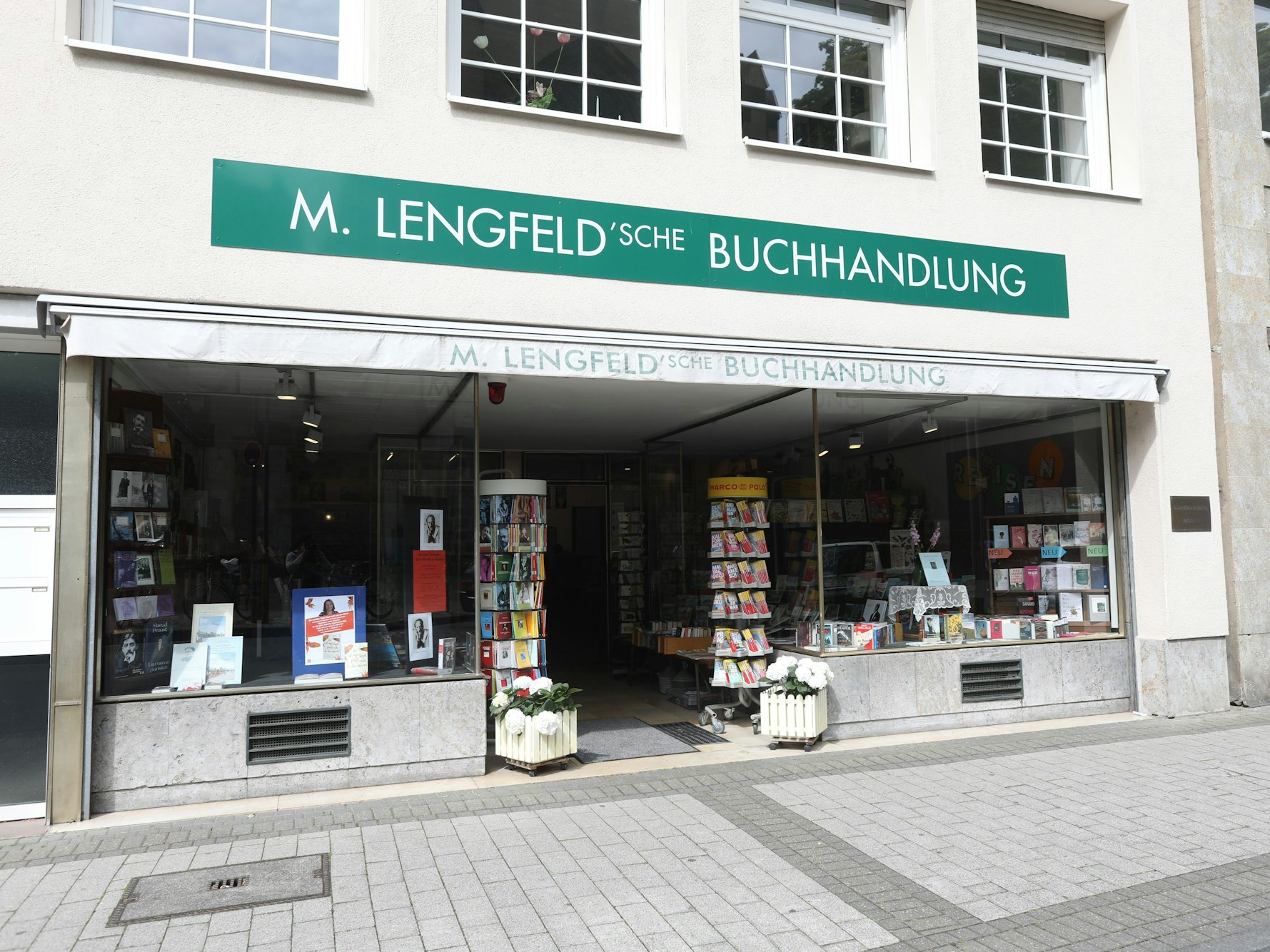 Die Außenfassade der Lengfeld'schen Buchhandlung.