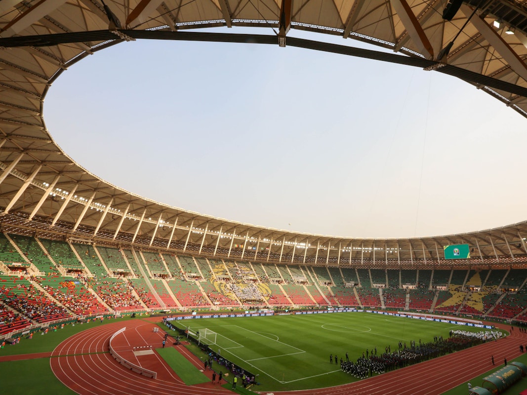 Die leeren Tribünen des Stade Paul Biya vor dem Spiel zwischen dem Senegal und Ägypten.
