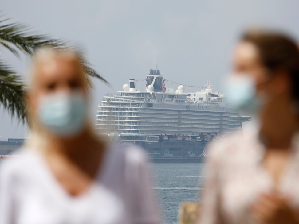 Bis zu drei Kreuzfahrtschiffe gleichzeitig dürften in Palma de Mallorca vor Anker liegen. Hier ein Archivfoto von einem Kreuzfahrtschiff vor der Insel.
