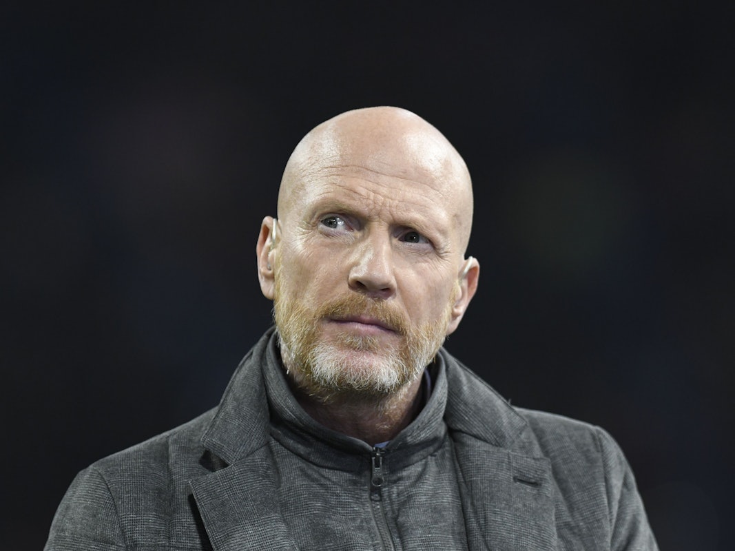 Der frühere Fußball-Nationalspieler und jetzige Borussia-Dortmund-Berater Matthias Sammer vor dem Spiel beim TV-Interview im Stadion.