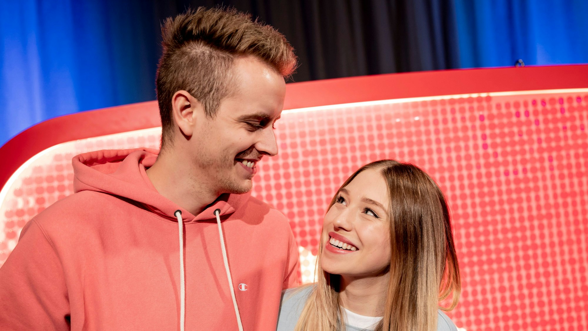 Influencer Bibi und Julian, hier im Dezember 2018, haben vor geraumer Zeit ihre Trennung bekannt gegeben.