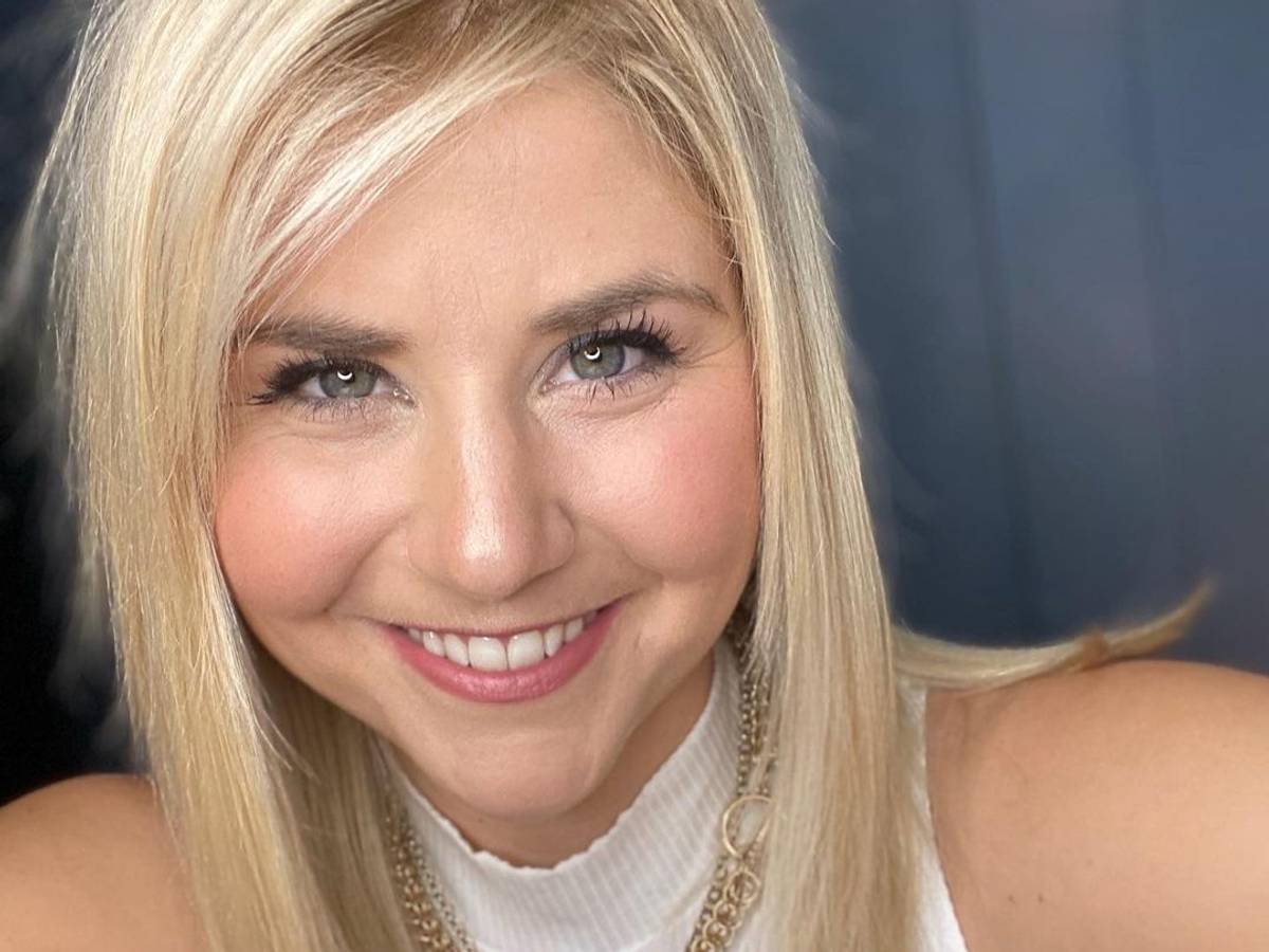 Beatrice Egli, auf einem Instagram-Bild vom April 2022, beschreibt ihren Beziehungsstatus mit Selbstliebe.