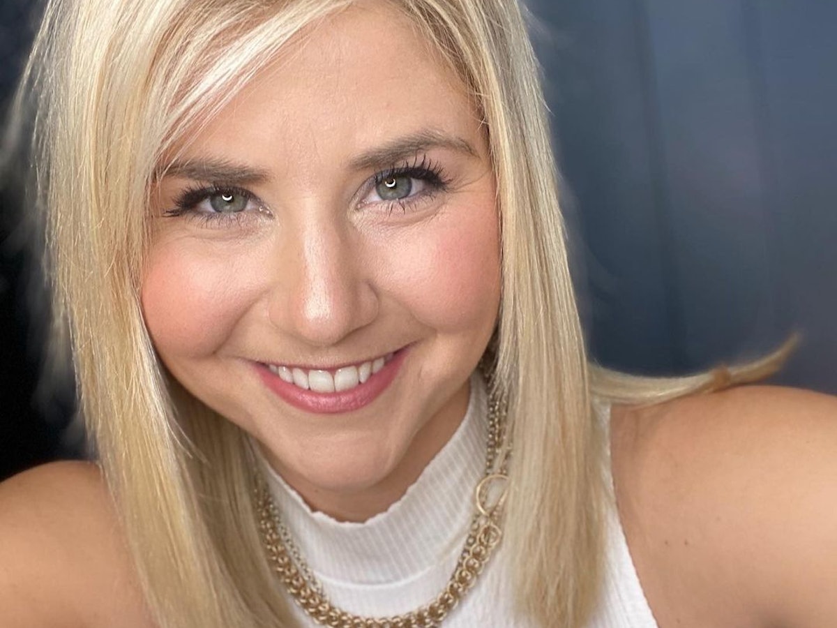 Beatrice Egli, auf einem Instagram-Bild vom April 2022, beschreibt ihren Beziehungsstatus mit Selbstliebe.