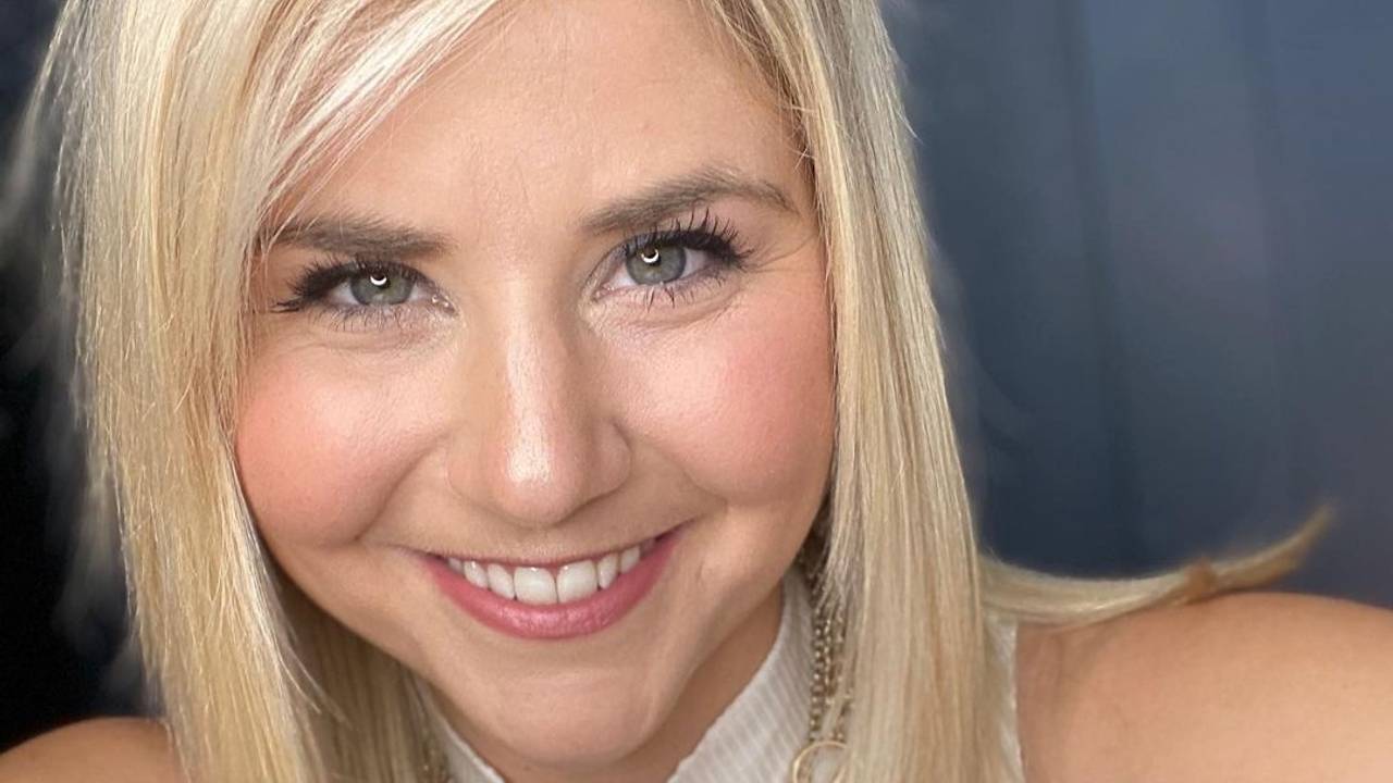 Beatrice Egli, auf einem Instagram-Bild vom April 2022, beschreibt ihren Beziehungsstatus mit Selbstliebe.