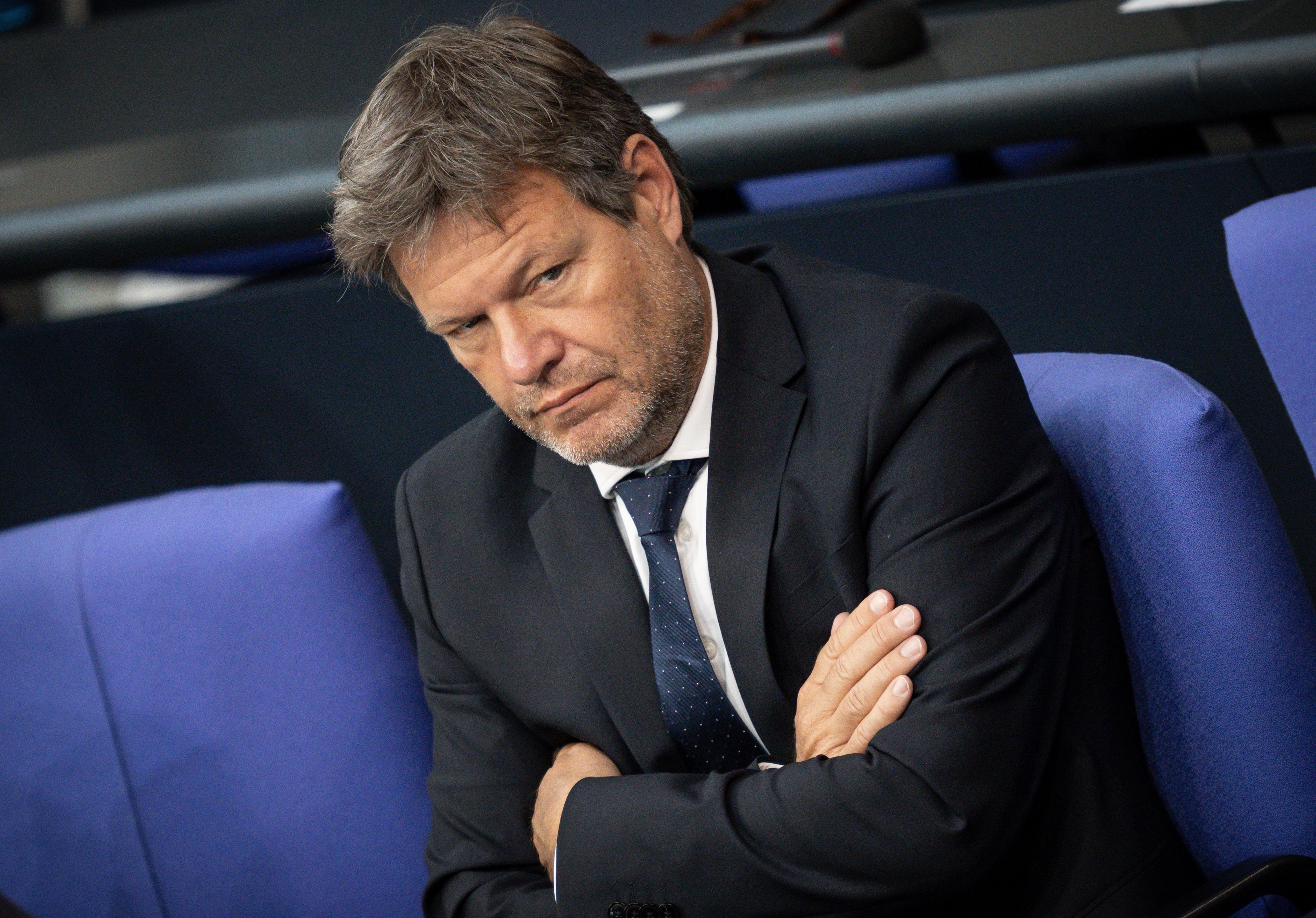 Robert Habeck im Plenarsaal im Deutschen Bundestag.