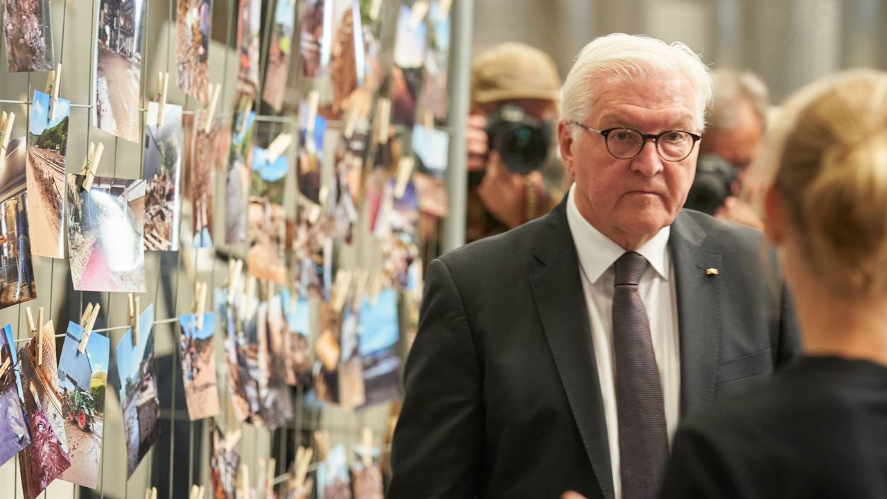 Ein Jahr nach der Flutkatastrophe besucht Bundespräsident Frank-Walter Steinmeier das geschädigte Ahrtal.
