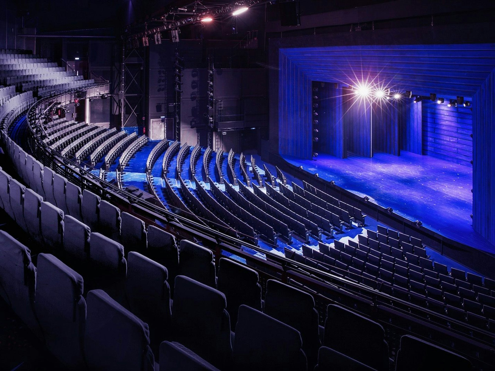 Der Saal des Musicals-Domes vor den Umbauarbeiten für Moulin Rouge.