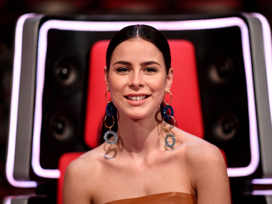 Sängerin Lena Meyer-Landrut, hier am 4. Februar 2022 in der Musikshow „The Voice Kids“, sprüht auf Instagram vor positiver Energie.