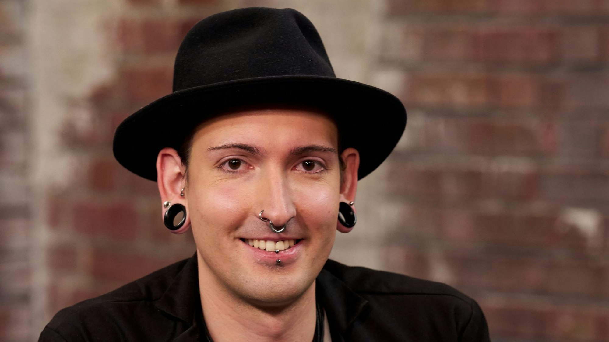 Der Händler Fabian Kahl, hier bei einem Fototermin zur ZDF-Show Bares für Rares, sorgte für Aufsehen.