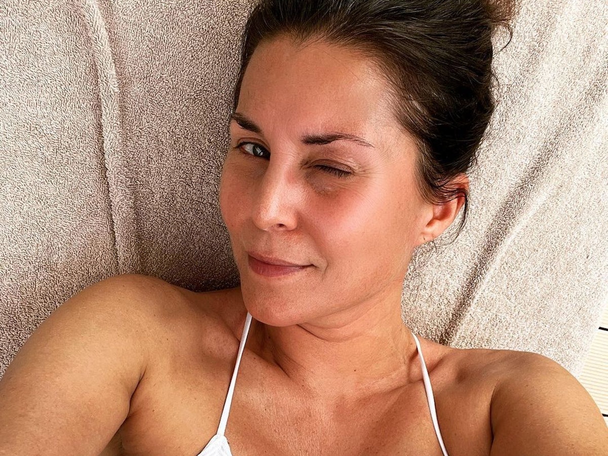 „Sat.1-Frühstücksfernsehen“-Moderatorin Vanessa Blumhagen, hier auf einem Instagram-Selfie vom Juni 2022, meldet sich aus dem Urlaub im Bikini.