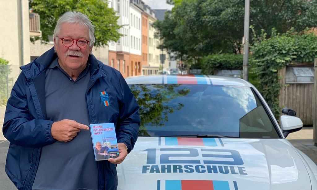 Fahrlehrer Georg Schmitz aus Köln