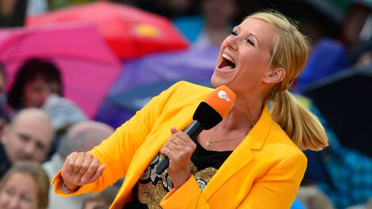 Der Partysong „Layla“ wird unzensiert und in Originalversion im „ZDF-Fernsehgarten“ mit Moderatorin Andrea Kiewel vorgespielt.