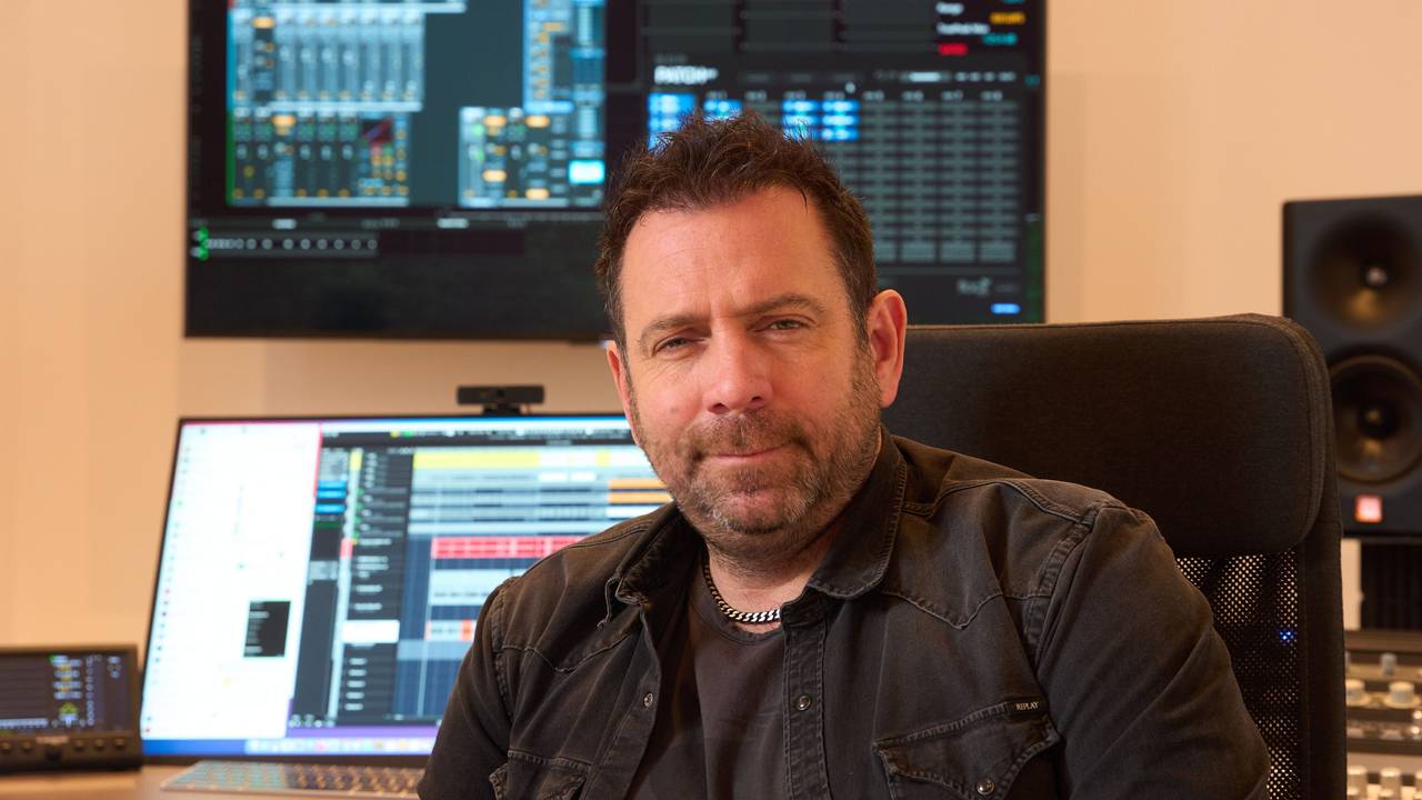 Der Limburger Sänger Ikke Hüftgold alias Matthias Distel, aufgenommen in seinem Studio.