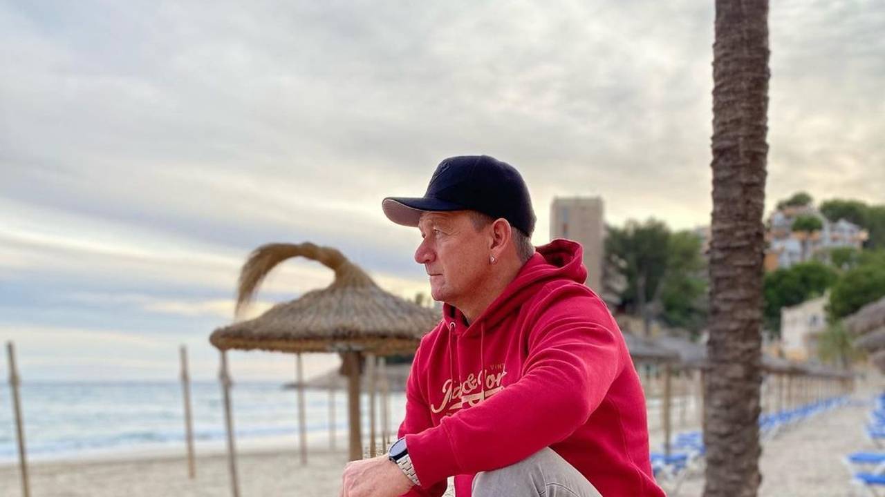 Mallorca-Sänger Alex Zapata, hier auf einem Instagram-Foto vom 21. April 2022, ist ganz plötzlich mit 52 Jahren verstorben.