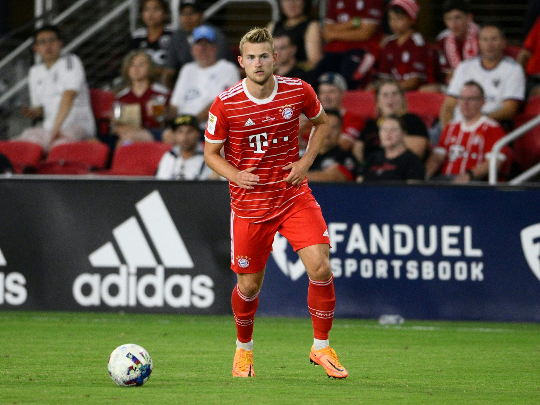 Bayern Münchens Matthijs de Ligt in Aktion.