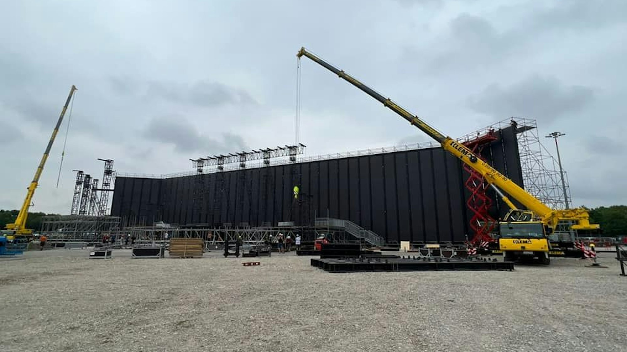 Blick auf die Bühne von Helene Fischer in München.