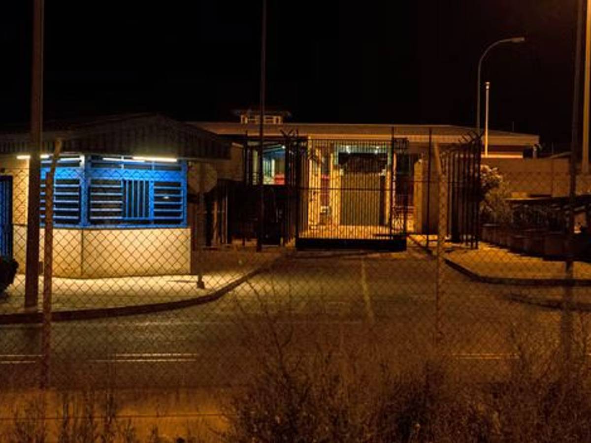Das Gefängnis in Palma de Mallorca, in dem acht Kegelbrüder unter dem Vorwurf der Brandstiftung in Untersuchungshaft saßen. Am 15. Juli sind sie nach zwei Monaten frei gekommen.