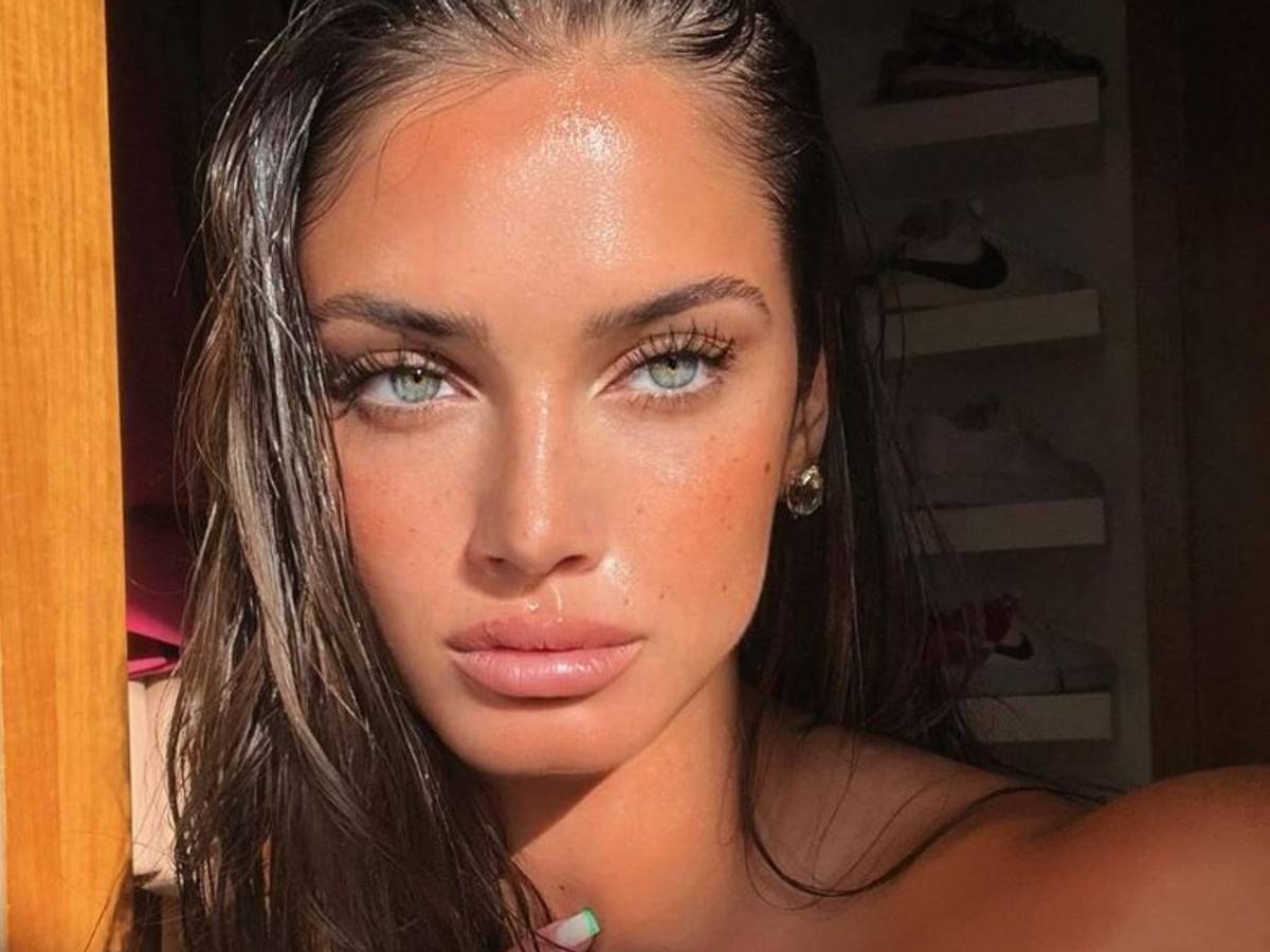 Tanja Makaric mit nassen Haaren auf einem Selfie
