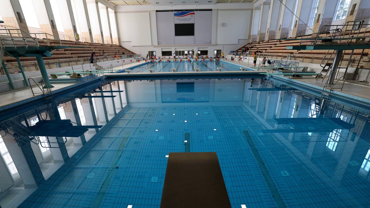Ein Schwimmbad in Rostock