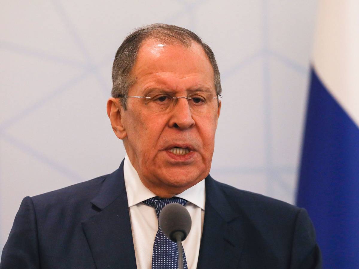 Sergej Lawrow, Außenminister von Russland, hat über die Umsturz-Pläne Russlands in der Ukraine gesprochen. Hier ist er Anfang Juni in der Türkei bei einer Pressekonferenz zu sehen.